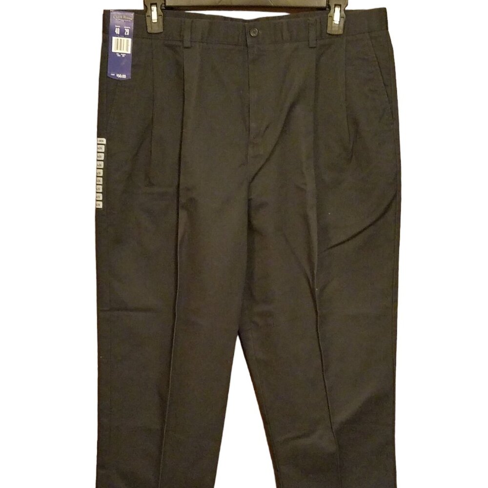 Men's Navy wrinkle free Khaki Pants size 40x29 NWT Stain Resistant
